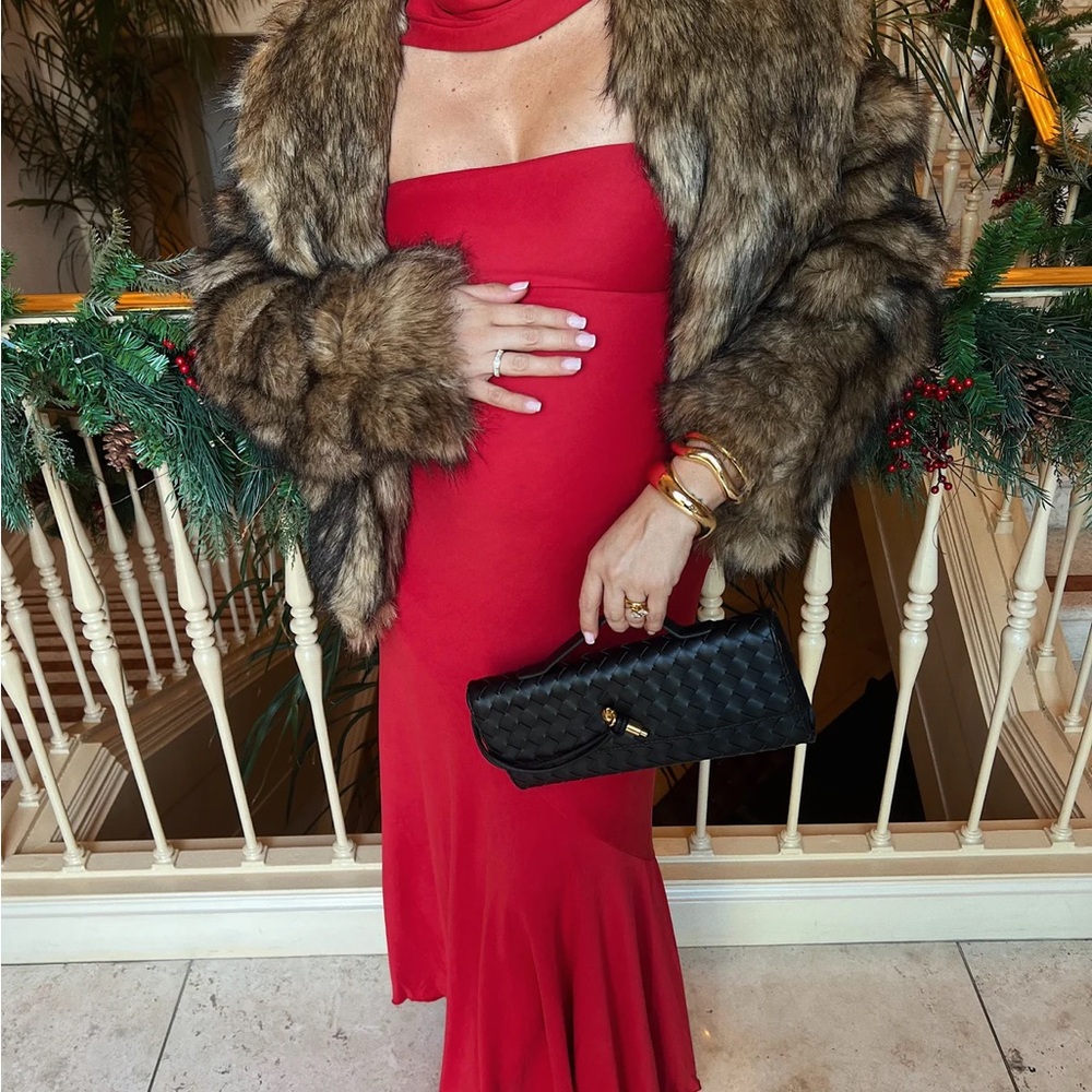 Chic Red Strapless Dress with Scarf